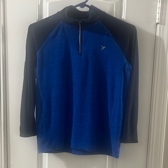 Boys Old Navy Active Blue Shirt Size 10-12 - Picture 1 of 3